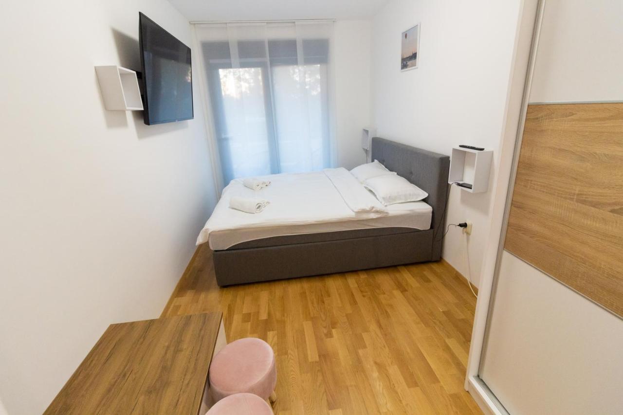 Gajeva Rooms - Stockholm Apartment Self Check-In Virovitica Buitenkant foto