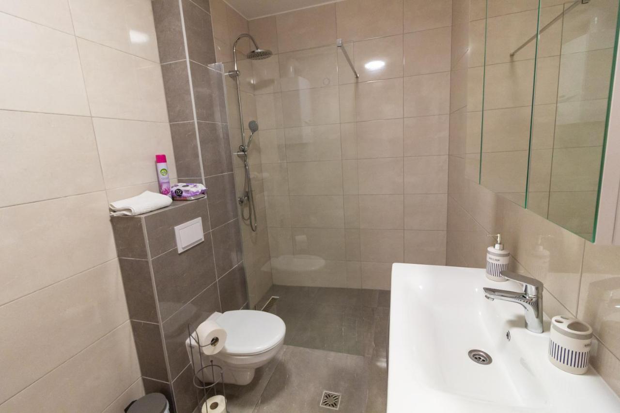 Gajeva Rooms - Stockholm Apartment Self Check-In Virovitica Buitenkant foto